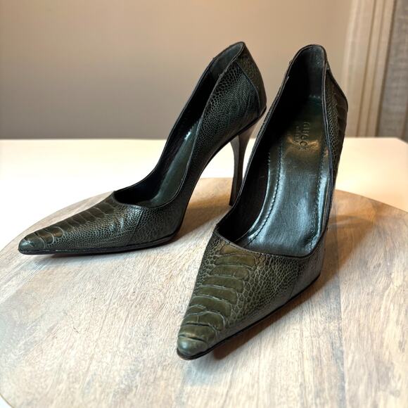 Gucci Snakeskin Embossed Pointed-Toe Dark Green Leather Pumps Italy US Size 7 - Picture 3 of 14